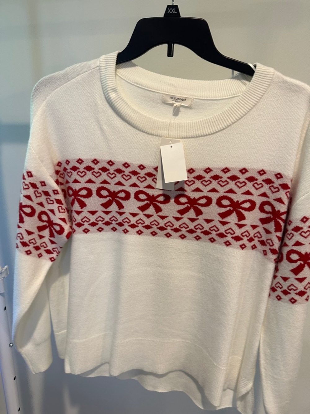 No Comment White Crewneck Sweater with Red Bow Band